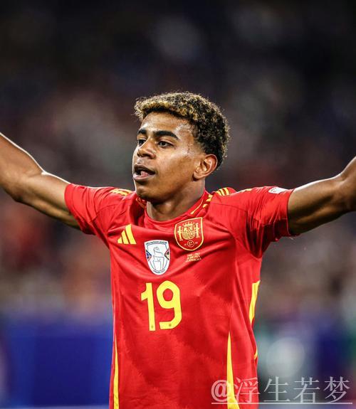 才17岁！亚马尔百场惊艳1V5破国米 2次中柱展绝杀风采 詹俊：怎能不心动